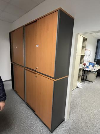 2 Stk.Svoboda Aktenschränke jeweils 120/110 cm 3 Ordnerhöhen 2 Stk.Svoboda Aktenschränke jeweils 120/110 cm 3 Ordnerhöhen