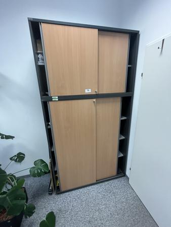 1 Stk.HALI Aktenschrank 120/110 cm plus 1 Stück 120/80 cm 1 Stk.HALI Aktenschrank 120/110 cm plus 1 Stück 120/80 cm