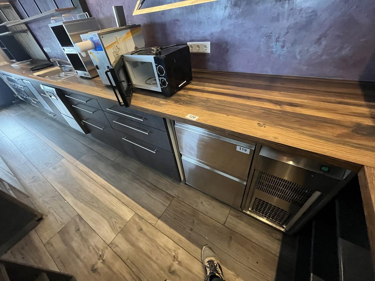 L-förmiger Barverbau ca. 650 cm - 90 cm mit Bareckmodul?d=2025-11-07 19:40:42