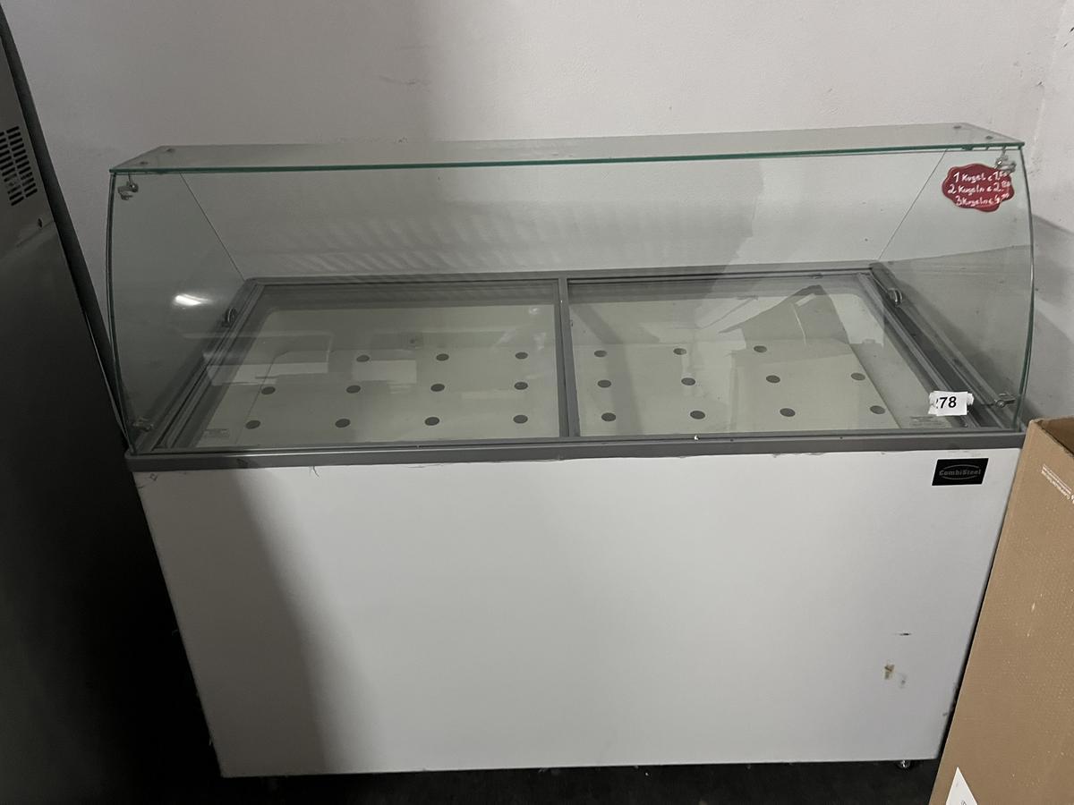 Combistar Eisvitrine ca. 140/70/125 cm?d=2025-11-07 19:43:17