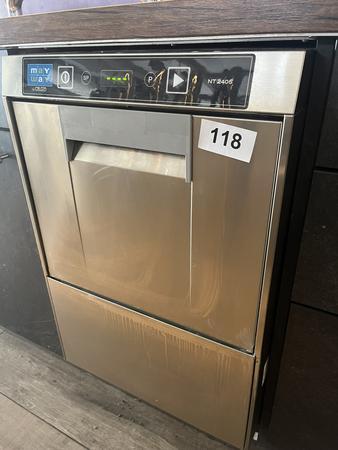 MAYWAY NT 2405 Geschirrspülmaschine mit 2 Körben 77/60/68 cm MAYWAY NT 2405 Geschirrspülmaschine mit 2 Körben 77/60/68 cm