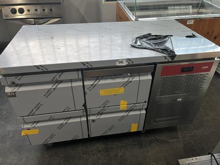 fabriksneues Kühlpult ASM minus 2 / plus 8 Grad 135/70 cm in Originalfolie fabriksneues Kühlpult ASM minus 2 / plus 8 Grad 135/70 cm in Originalfolie