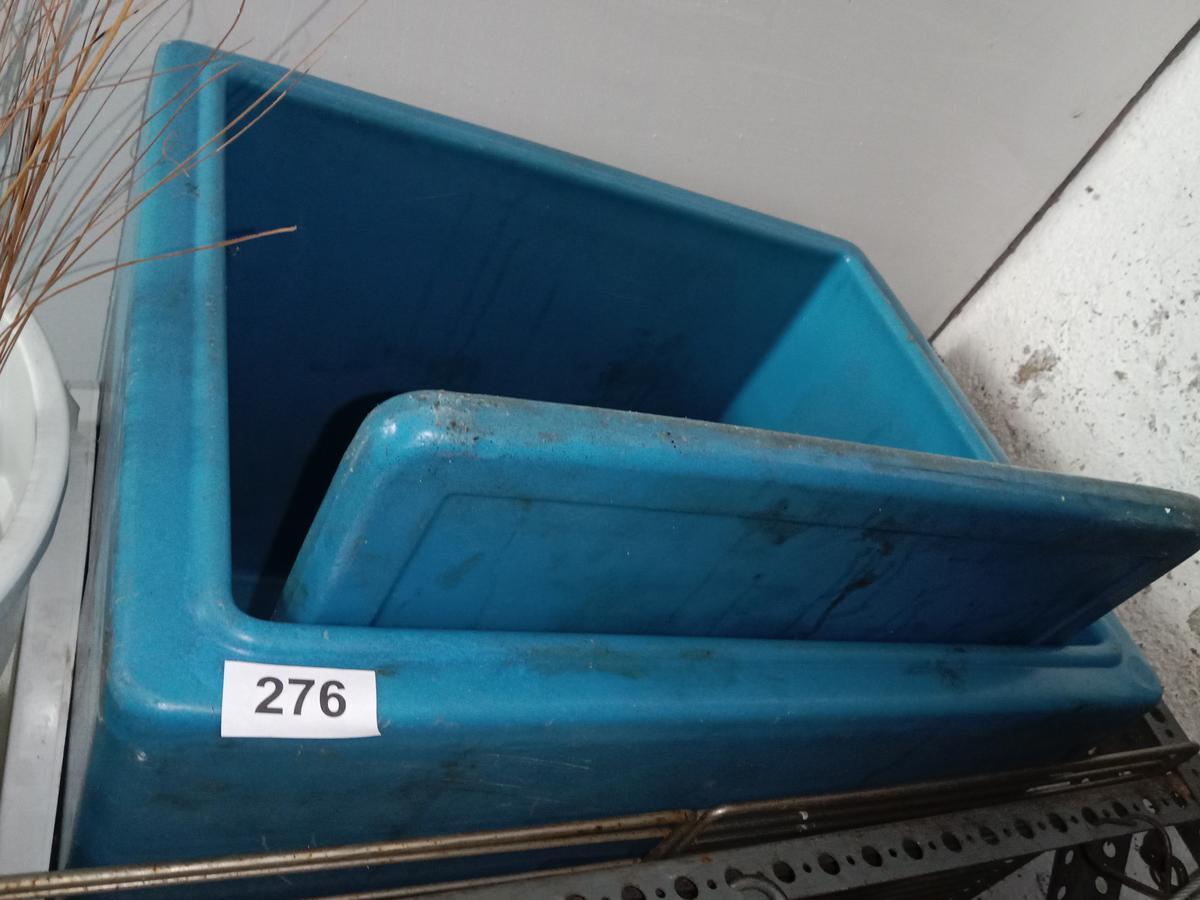 Kunststoffbox mit Deckel ca. 65/65/65 cm?d=2025-11-07 20:06:12