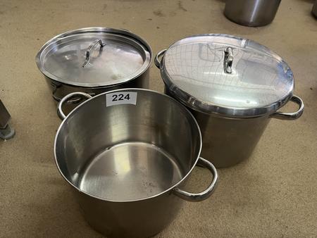 3 Stk. Schüsseln 28/22, 26/220, 30/16 cm 3 Stk. Schüsseln 28/22, 26/220, 30/16 cm