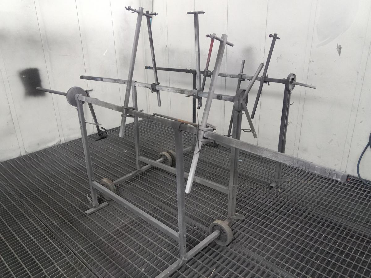 4 Stück Lackierständer für Lackierbox?d=2025-11-16 14:45:32