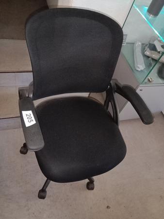 2 Stück Bürodrehstühle 2 Stück Bürodrehstühle