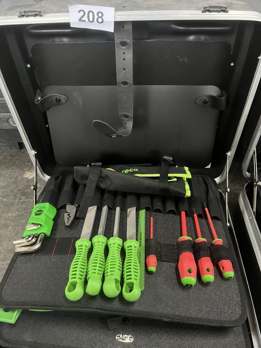 RECA Rollen-,Werkzeugkoffer bestückt mit Handwerkzeugen?d=2025-11-29 10:18:42