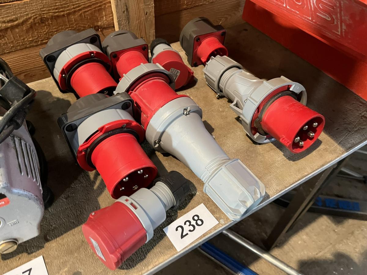 8 Stück CE Kupplungen?d=2025-11-29 10:18:41