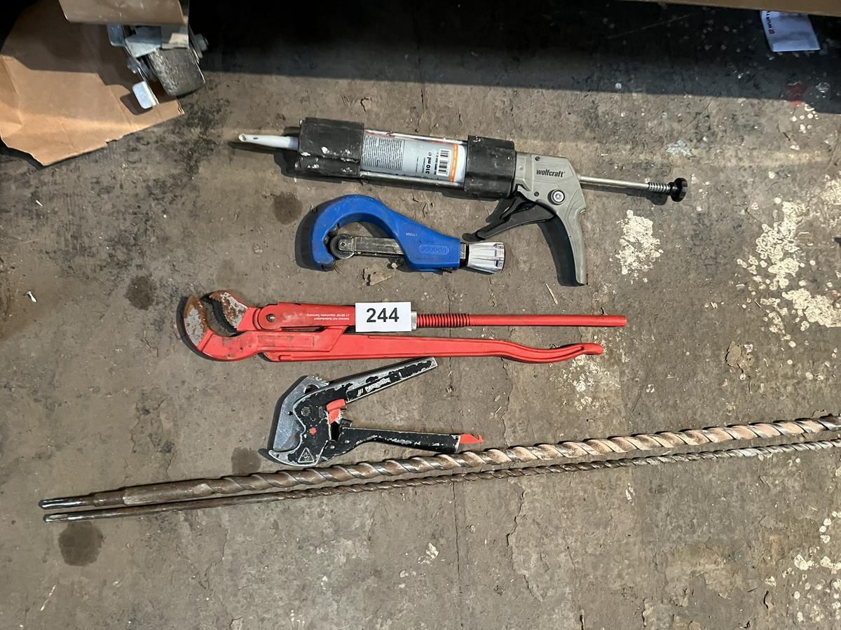 Posten Handwerkzeuge Rohrzangen,Spiralbohrer usw?d=2025-11-29 10:19:21