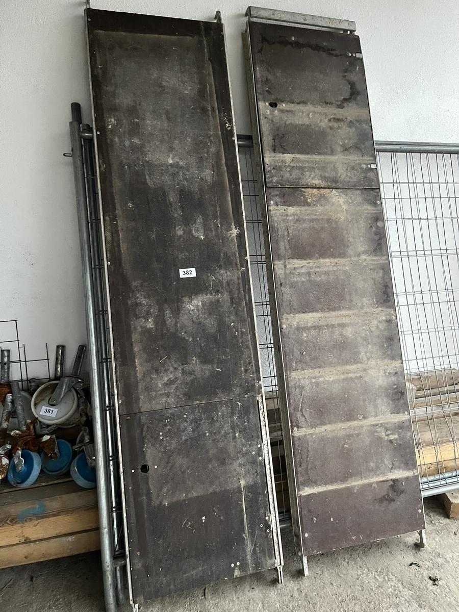 2 Stück RINGER Alugerüst-Durchstiegsplatten