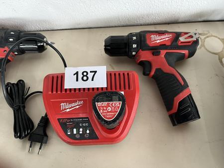 Milwaukee Akku-,Bohrschrauber M 12 BDD 202 C