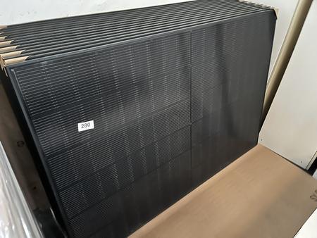 16 Stck SUNPRO PV Doppelglasmodule 435 W schwarz/schwarz mit Werksgarantie
