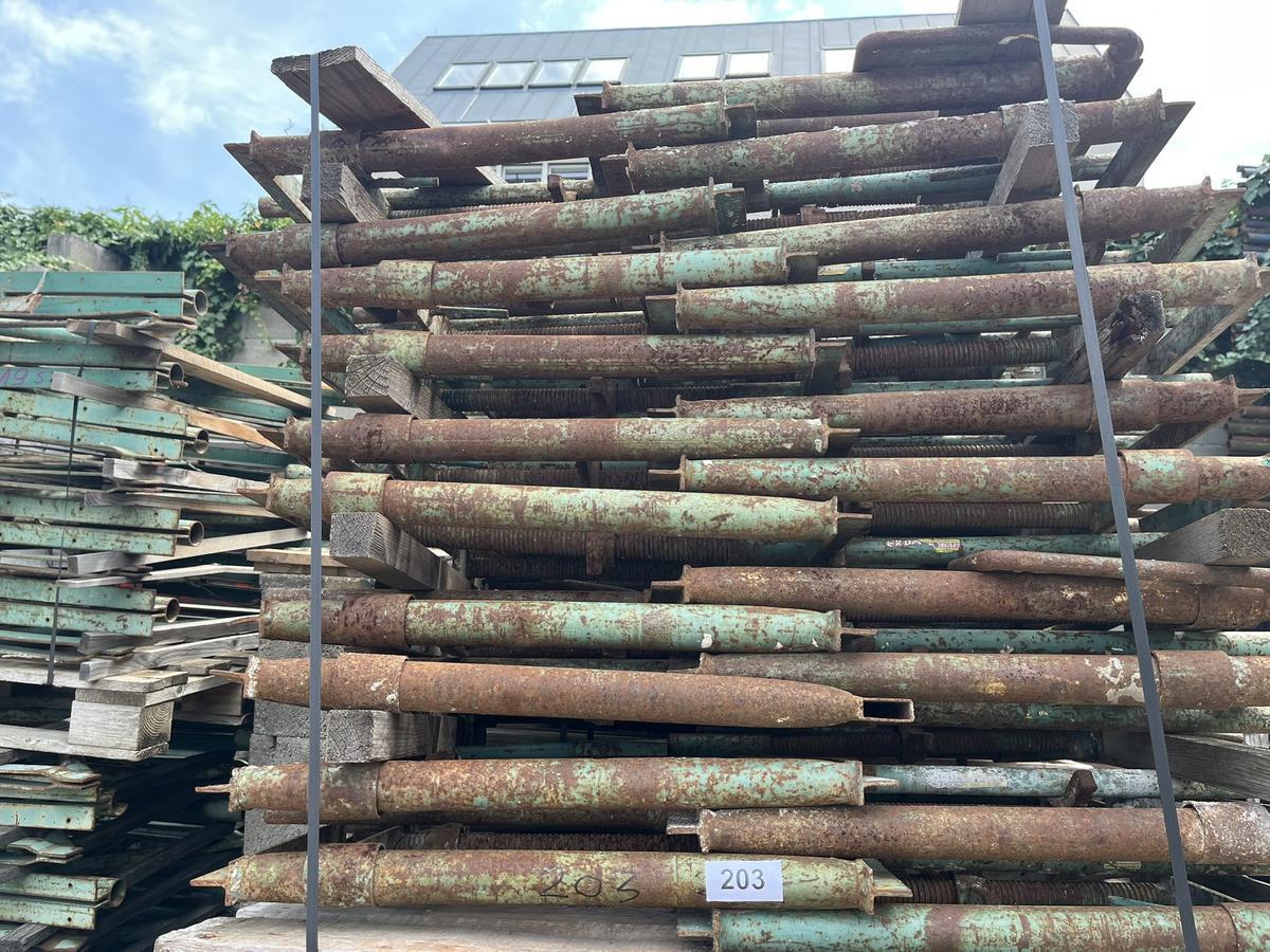 40 Stück EKRO Zwingen?d=2025-11-23 14:55:39