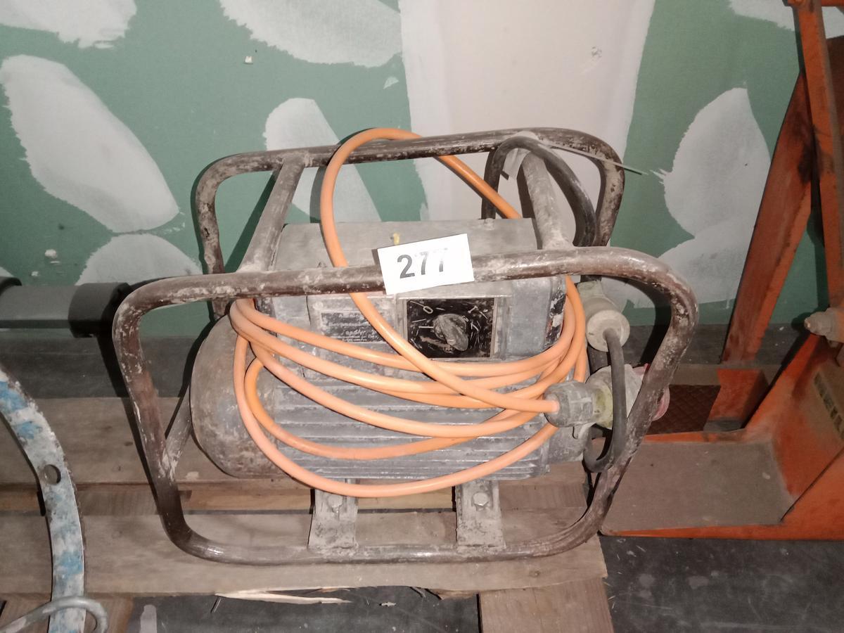 Umformer mit zwei Flaschenanschlüssen?d=2025-11-23 14:49:43