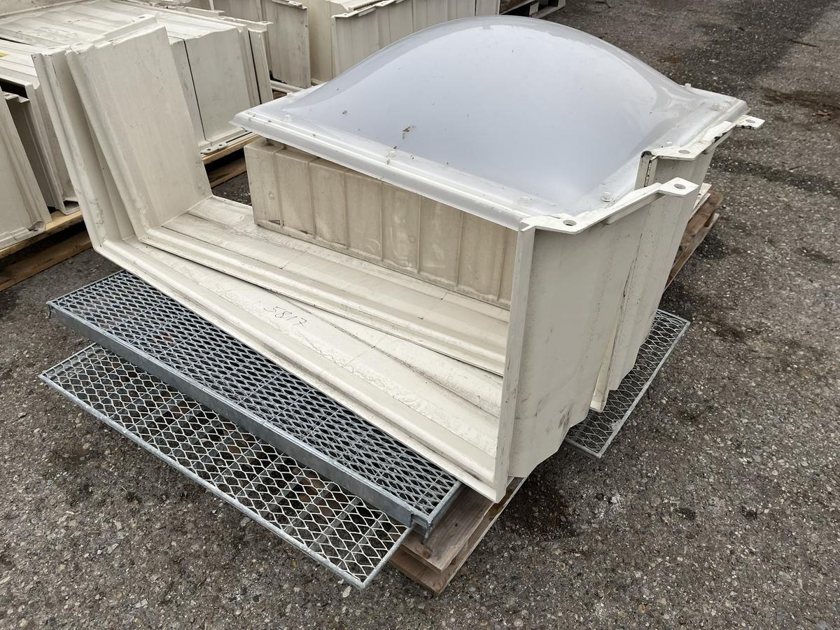 Lichtschachte/Kuppel?d=2025-11-23 14:55:40