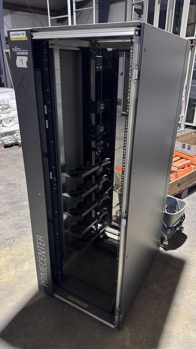 Serverschrank, 70x95x182cm, Front fehlt?d=2025-11-19 01:53:48