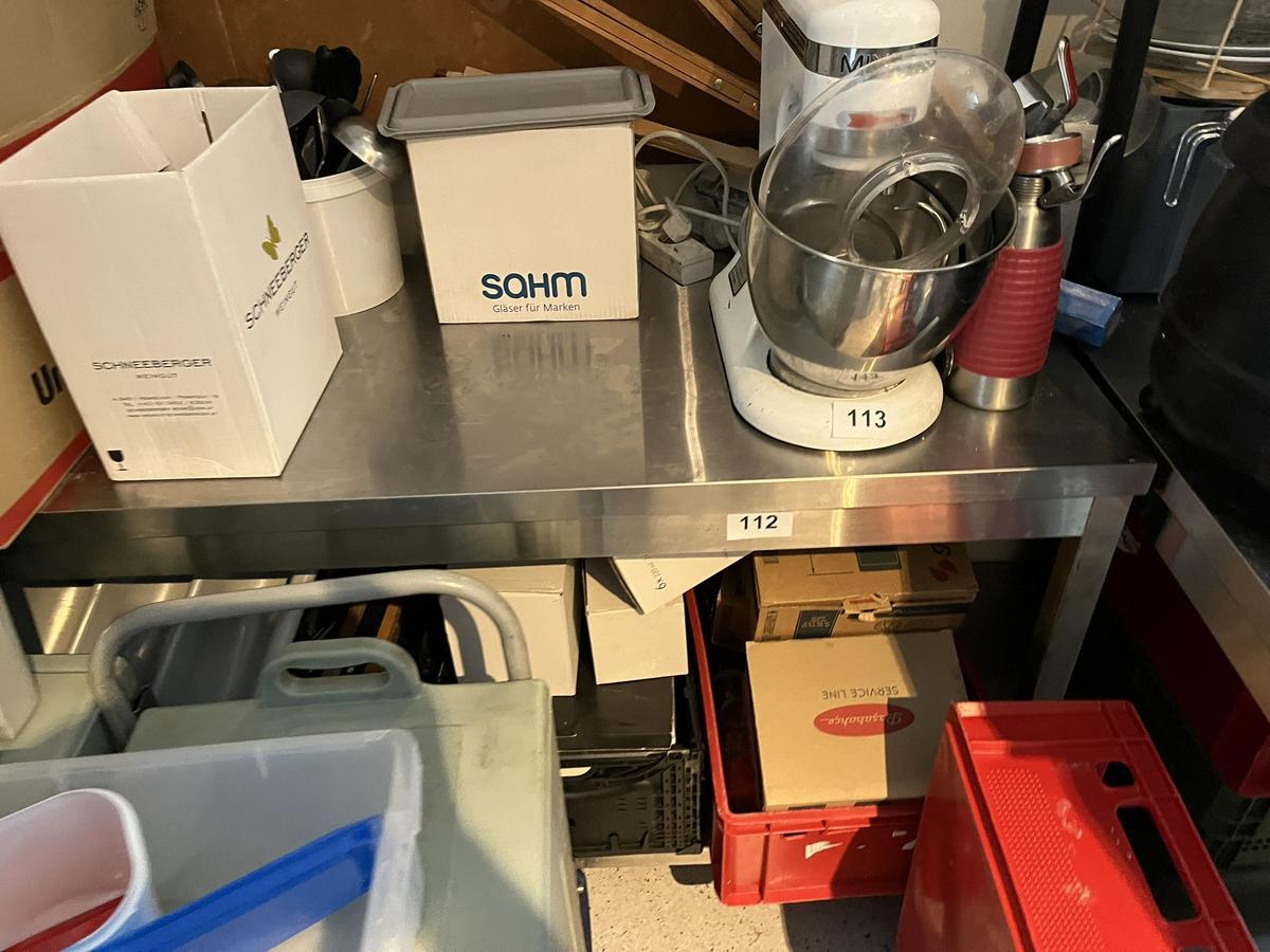 Edelstahl Arbeitstisch ca. 150/60 cm?d=2025-11-23 15:42:39