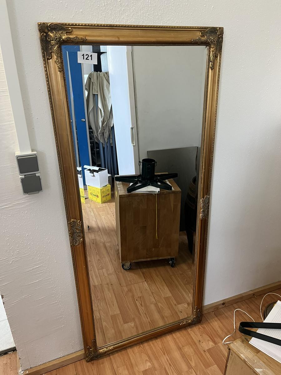 Spiegel?d=2025-11-23 15:42:44