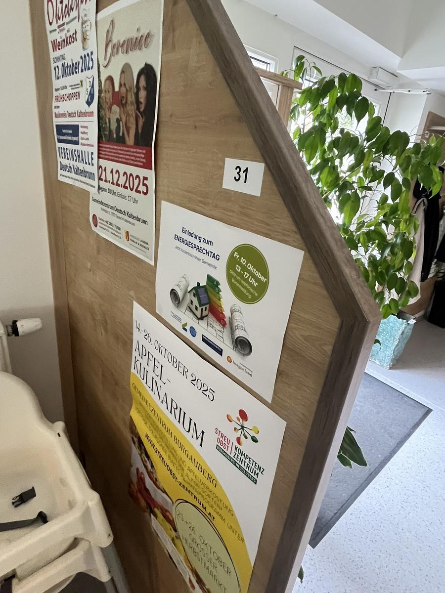 Raumtrennwand ca. 93/180 cm?d=2025-11-23 14:50:18