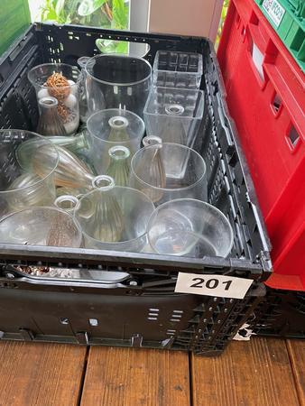 24 Stk. diverse Vasen