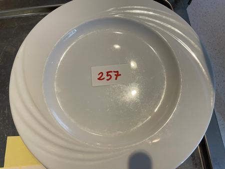 34 Stk. Teller wei, DM 30cm