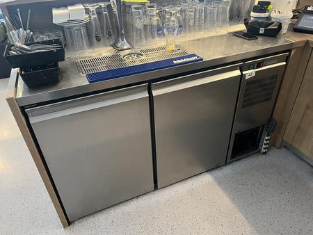 Khlpult steckerfertig 152/70/90 cm fr 2 Fsser