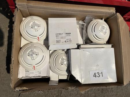 1 Karton mit SENSOR Meldern / Zubehr