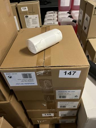 4 Karton mit je 20 Rollen à 50 Stk. Müllsäcke, weiß, 40L 4 Karton mit je 20 Rollen à 50 Stk. Müllsäcke, weiß, 40L