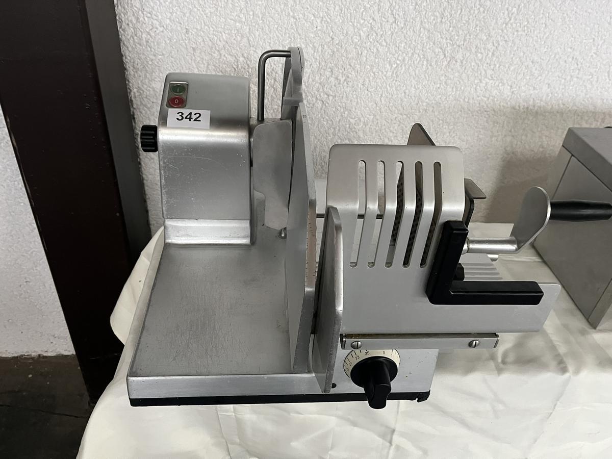 Aufschnittmaschine, Profi, 250er Sägeblatt, 230V?d=2025-11-29 09:48:03