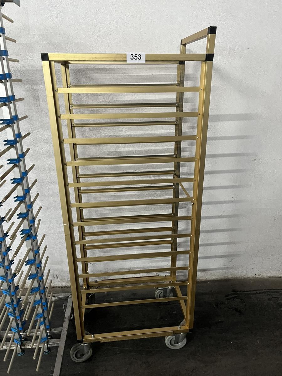 Tablett - Einschubwagen, 13 Einschübe, 46x64x170cm