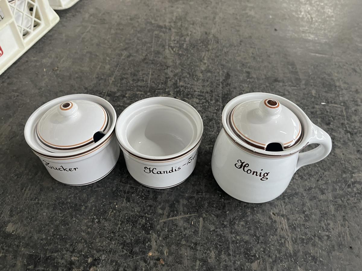 100teiliges Frühstück Set?d=2025-11-29 09:48:28