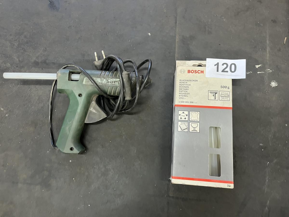 Heißklebepistole mit Zubehör?d=2025-12-02 17:16:54