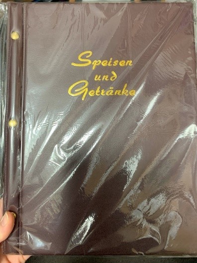 Speisekarten Original verpackt, 7 x Farbe Weinrot, 2 x in Grün?d=2025-12-02 17:16:41