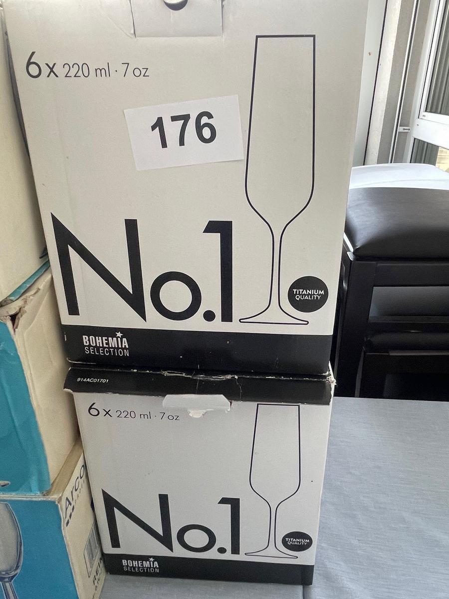 24 Stk. Sektgläser lang, 200ml