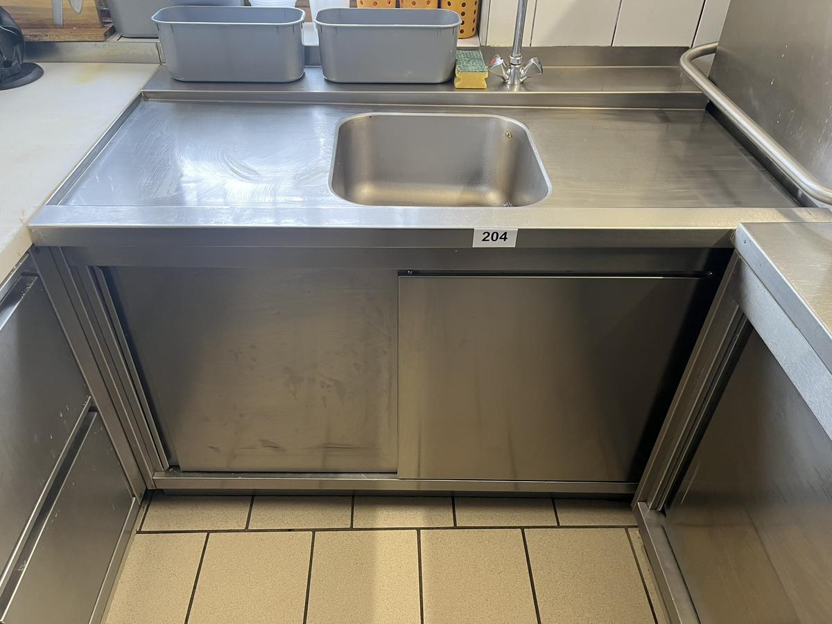 Edelstahl Sp&uuml;lbecken mit Brausearmatur 130/76 cm mit Schiebet&uuml;ren?d=2025-12-15 03:51:24