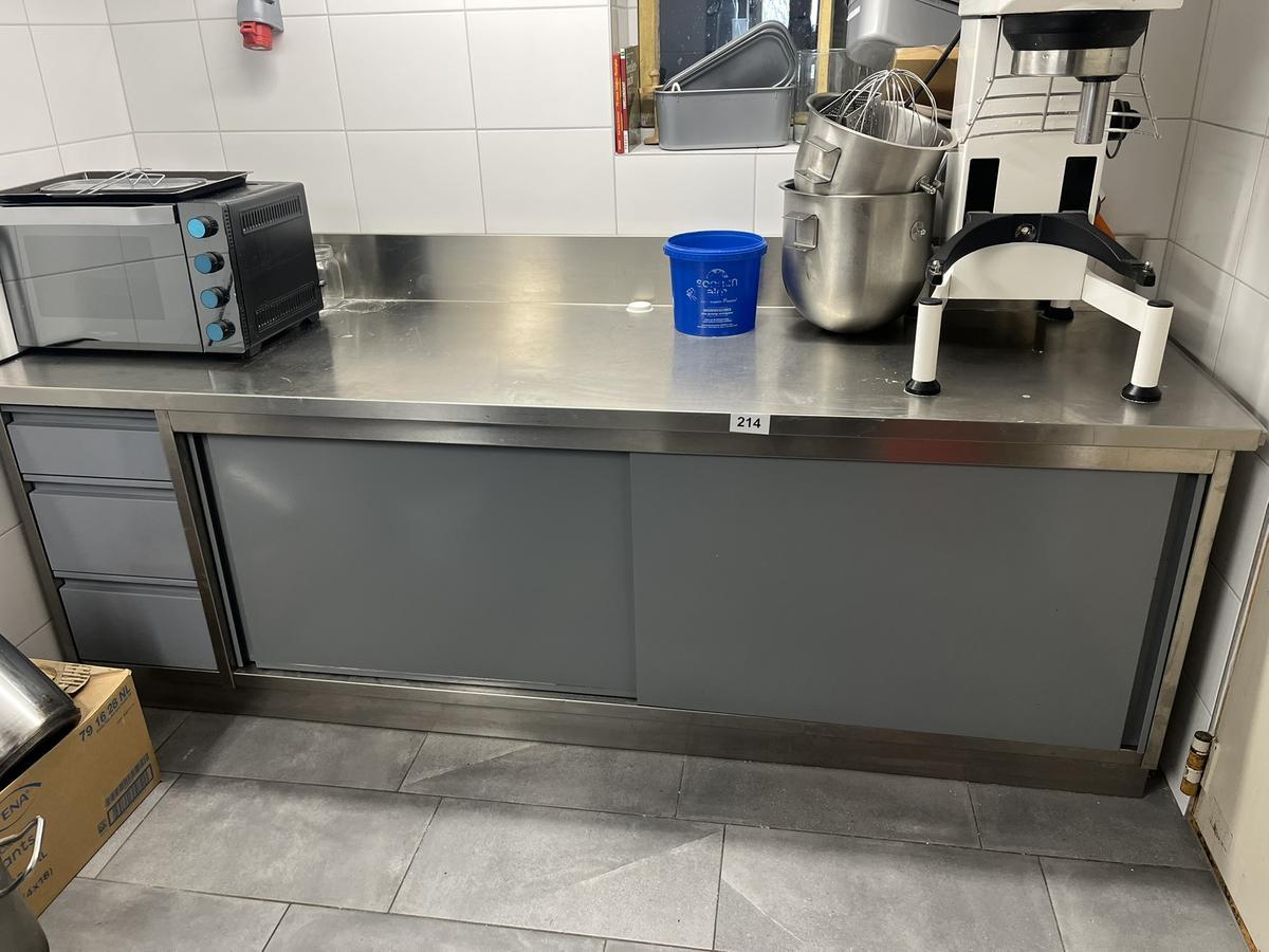 Edelstahl Arbeitstisch ca.273/75/85 cm mit Schiebet&uuml;ren und 3 Auszugsladen?d=2025-12-15 03:51:24