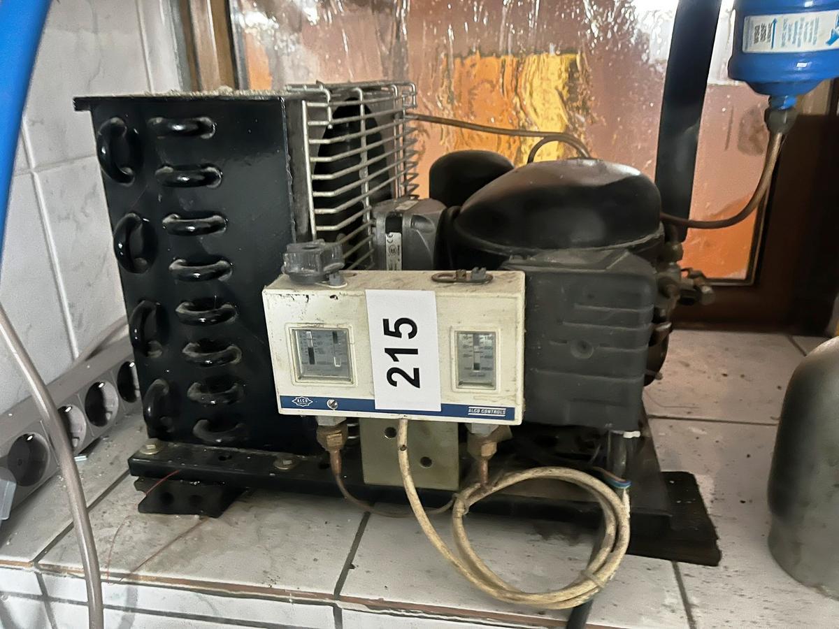 K&uuml;hlaggregat f&uuml;r Pos. 198 und 199 ) Schankk&uuml;hlung?d=2025-12-15 03:51:32