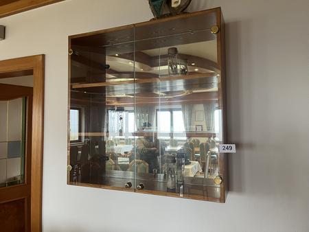 Hängeschrank mit Glastüren ca. 90/90/20 cm Hängeschrank mit Glastüren ca. 90/90/20 cm