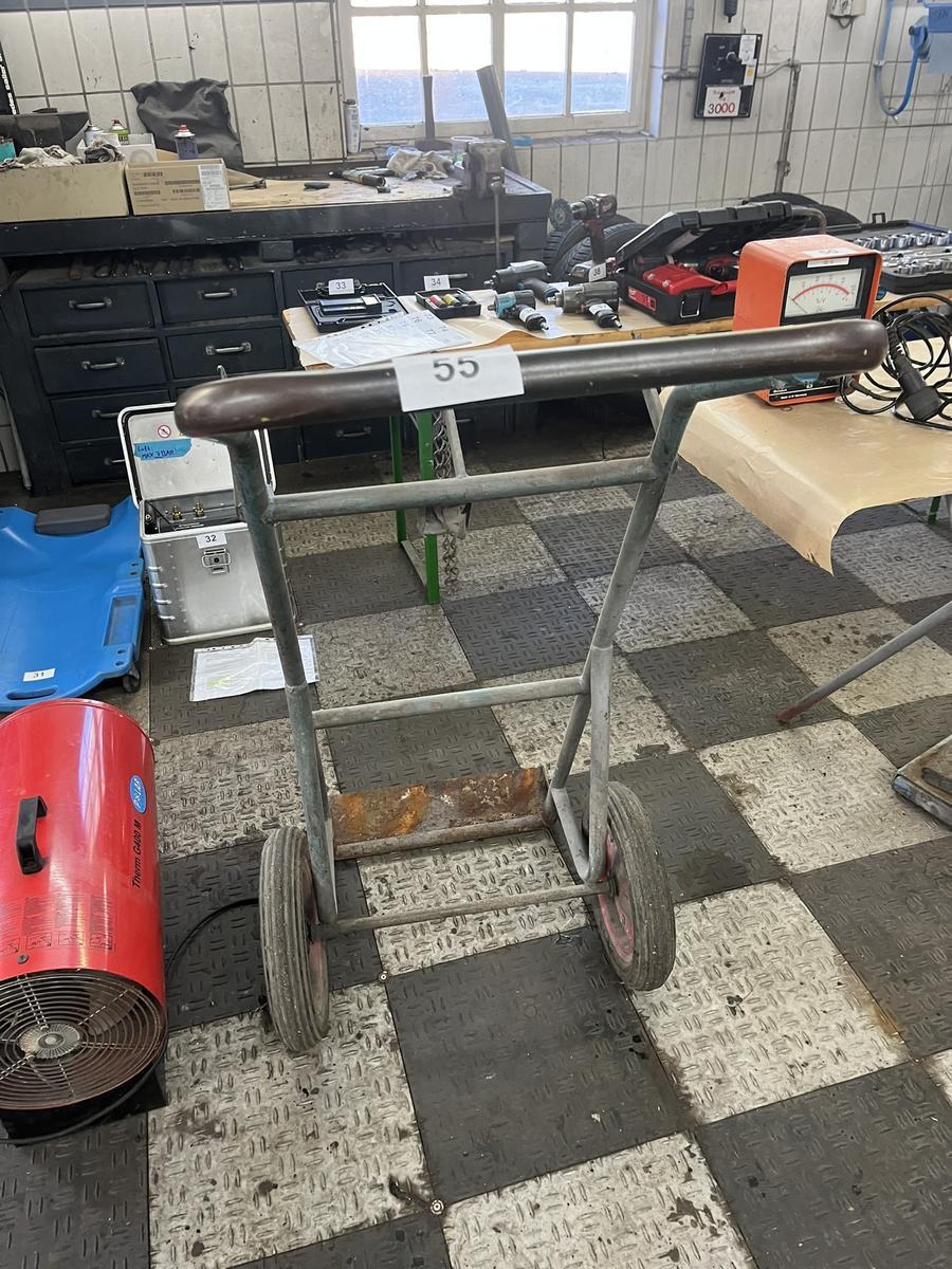 AGA Flaschenwagen f&uuml;r 2 x 33 kg Flaschen?d=2025-12-18 07:51:31