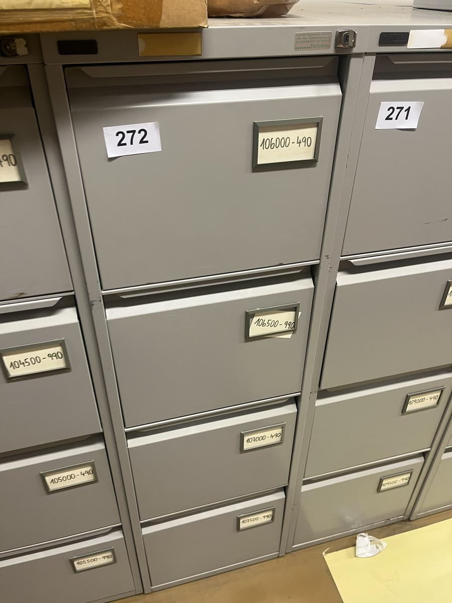 Blech - Werkzeugschrank mit 4 Auszugsladen, 133x40x62cm?d=2025-12-18 20:43:21