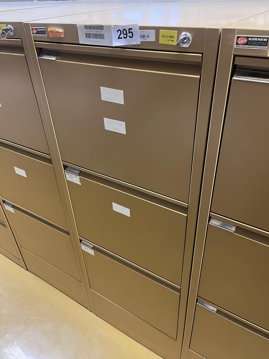 Blech - Werkzeugschrank mit 3 Auszugsladen, 140x52x65cm?d=2025-12-18 20:41:27