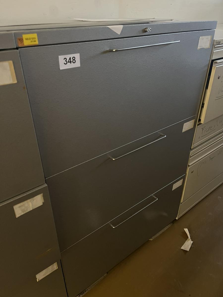 Blech - Werkzeugschrank mit 3 Auszugsladen, 92x64x135cm?d=2025-12-19 05:28:37