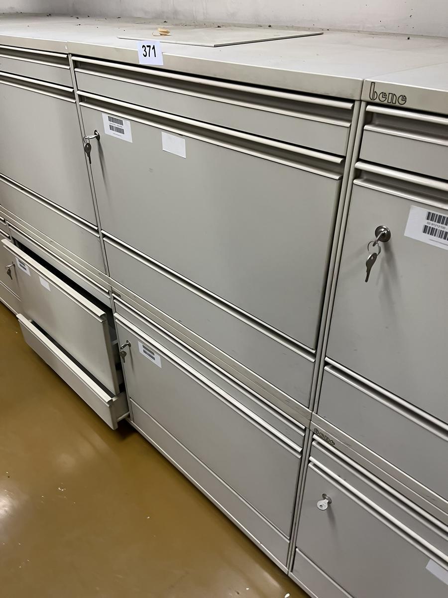 Bene 6ladiger Auszugsschrank, ca. 127x70x7cm?d=2025-12-18 22:36:13