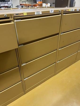 Blech - Werkzeugschrank mit 3 Auszugsladen, 140x52x65cm Blech - Werkzeugschrank mit 3 Auszugsladen, 140x52x65cm
