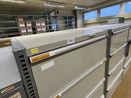 10 Stk. Werkzeugschränke gekoppelt - ca. 500x150x130vm 10 Stk. Werkzeugschränke gekoppelt - ca. 500x150x130vm