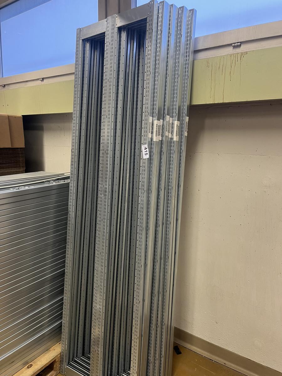 ca. 7.8 Laufmeter Steckregalanlage mit Fachb&ouml;den, 60cm tief, 224cm hoch?d=2025-12-18 20:50:33