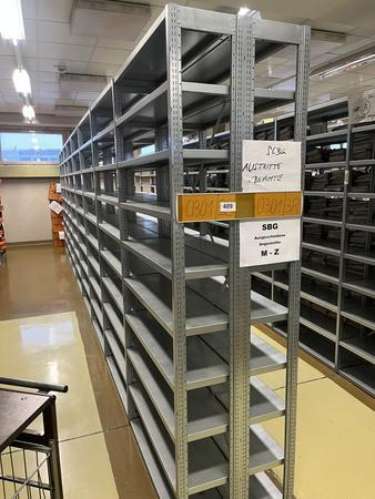 ca. 7.8 Laufmeter Steckregalanlage mit Fachböden, 60cm tief, 224cm hoch ca. 7.8 Laufmeter Steckregalanlage mit Fachböden, 60cm tief, 224cm hoch