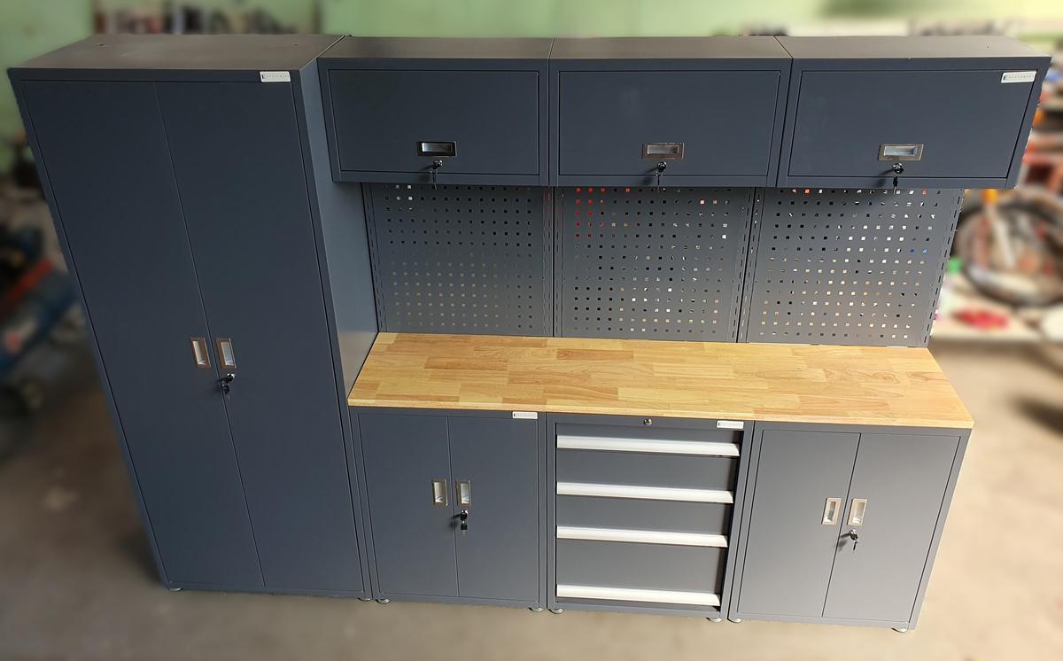 Werkstattschrank, L/H/T ca.2600x1900x460mm?d=2025-12-20 01:09:13