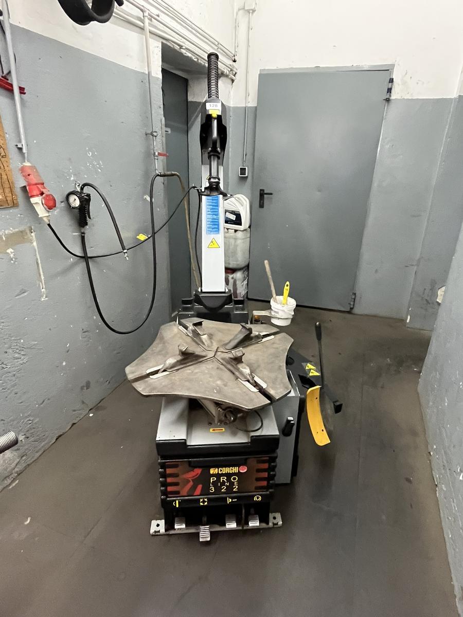 CORGHI ProLine 322 Reifenmontiermaschine TOPZUSTAND mit Zubeh&ouml;r