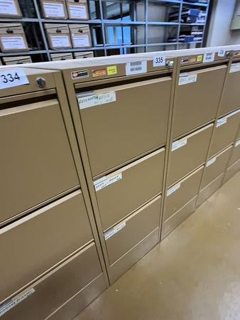 Blech - Werkzeugschrank mit 3 Auszugsladen, 140x80x65cm